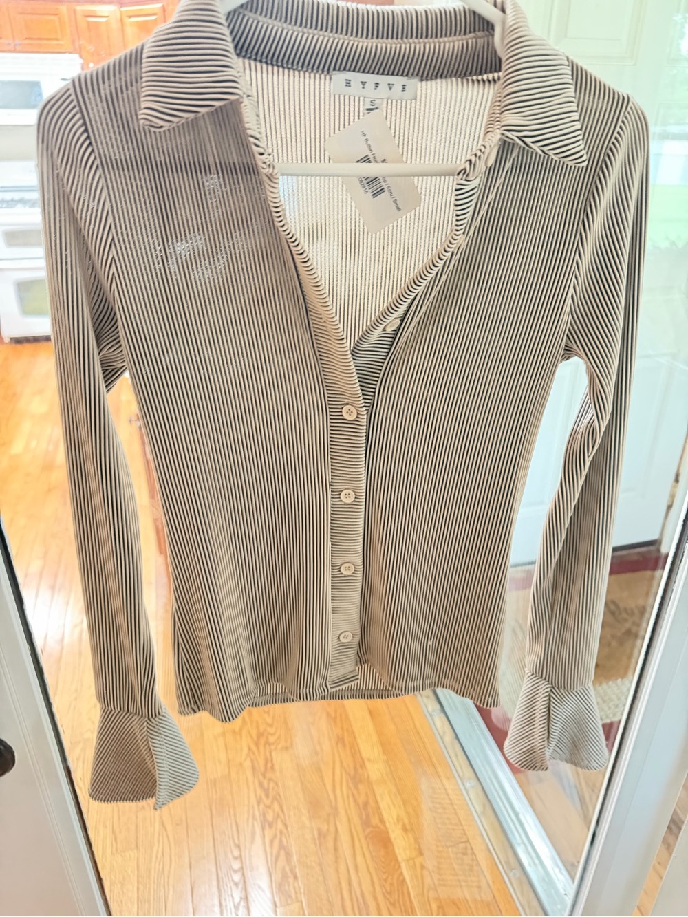 NWT HYFVE Beige Plissé Accordion Pleated Button-Down 
Sz Small
